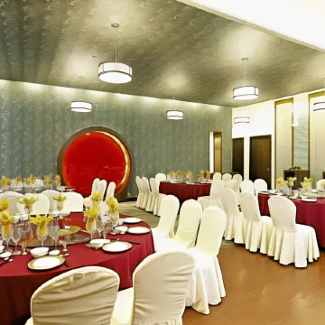 Majestic Mong Cai Hotel