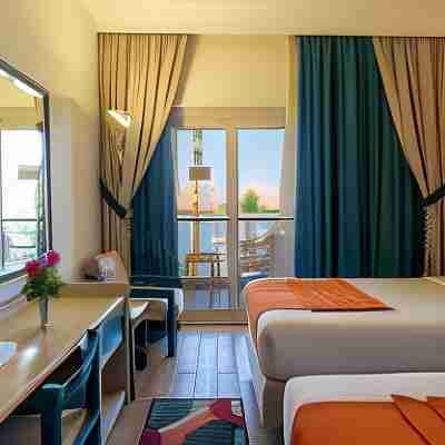 Aracan Eatabe Luxor Hotel Rooms