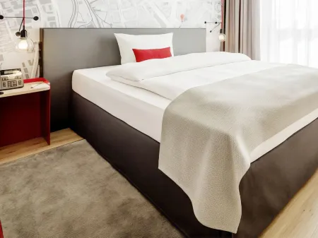 IntercityHotel Frankfurt Hauptbahnhof South