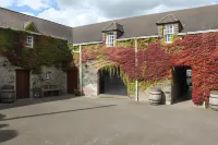Clenaghans Hotels in Craigavon