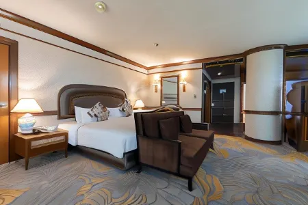 The Twin Lotus Hotel