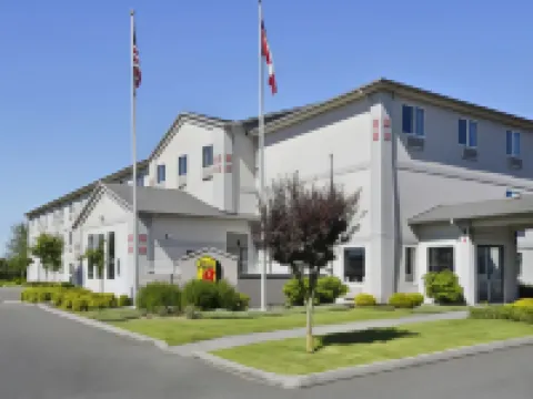 Super 8 by Wyndham Bellingham Airport/Ferndale