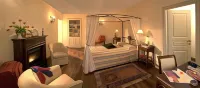 Marcarini Agriturismo Hotels in Neive