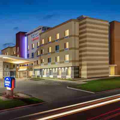 Fairfield Inn & Suites Lincoln Crete Hotel Exterior