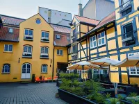 Capsule Hotel Nyhavn63 Hotels near Amalienborg