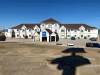 Chadron Inn & Suites