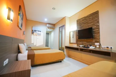 Tirta Mansion Lippo Karawaci Mitra RedDoorz Отели в г. Curug