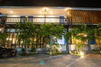 Kallapangha Resort Khlongwan Các khách sạn gần Wat Ao Noi