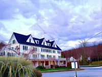 Echo Lake Inn