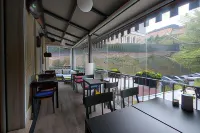 富力門之家旅館
