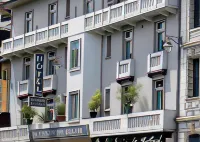 Contact Hôtel La Croix Blanche Hôtels à : Tarbes