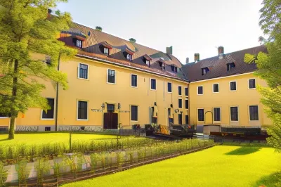 Hotel Klastrom Hotel a Gyor