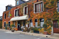 Logis Auberge du Centre Các khách sạn ở Chitenay
