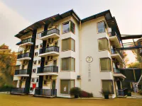Ataraxia Crestmont温泉度假村 台拉登酒店