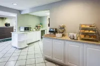 Quality Inn Solomons - Beacon Marina Hotels in Solomons