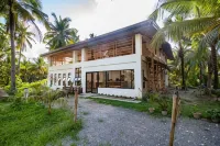 Sunlit Hostel Hotel di 