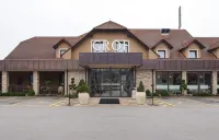Guesthouse Grof Hotels in Topolsica