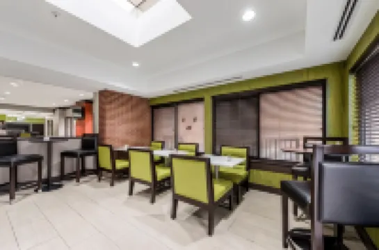 Holiday Inn INDIANAPOLIS DOWNTOWN by IHG