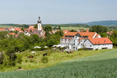 Landhotel Rügheim Hotels in der Nähe von Stein ErlebnisPfad Am Zeilberg