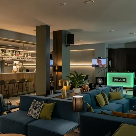 Arryvo Hotel