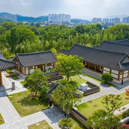Hanok Stay Namwonyechon by Kensington