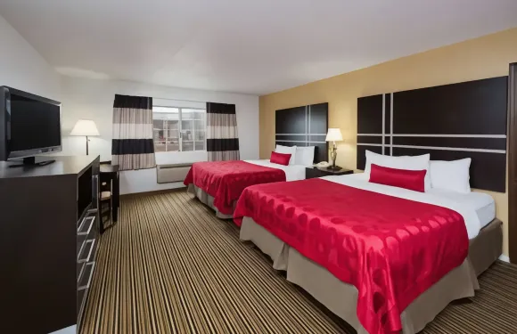 芒特霍姆温德姆華美達酒店