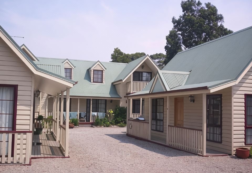 Kitty's Cottages - Managed by Big4 Strahan Holiday Retreat