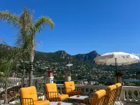 Hôtel Miramar Ξενοδοχεία στην πόλη Vence