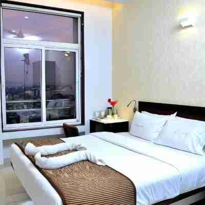 Hotel Sri Sri Executive Kolhapur Near Mahalaxmi Temple Rooms