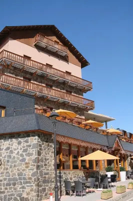 Hotel Solineu Hotels in Alp