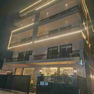 Vacanza by Westay Luxury Home Hotel Exterior
