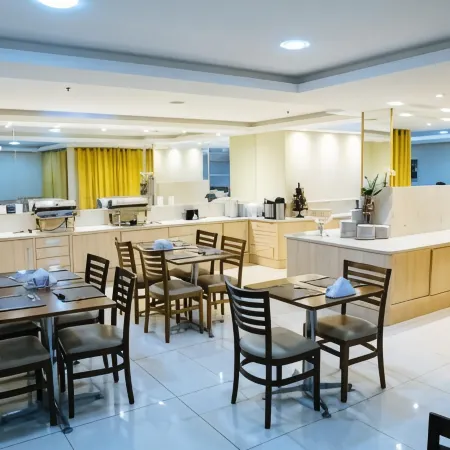 Elegance Praia Hotel Отели рядом с достопримечательностью «Пляж Фламенго»