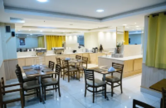 Elegance Praia Hotel