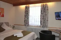 Landgasthof Fischer Veri Hotels in Neukirchen