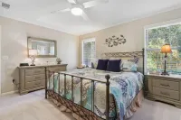 4937 Windward Place 3 Bedroom Home Hotels in Nassau County