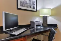 Days Inn & Suites by Wyndham Manheim Lebanon