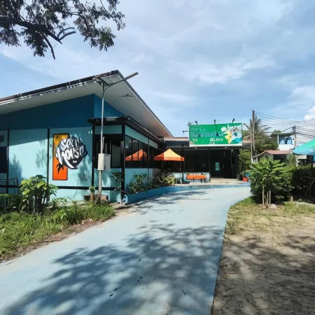 Seahorse Lipe Hostel