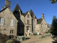 Château du Bourg Hotels in Mayenne
