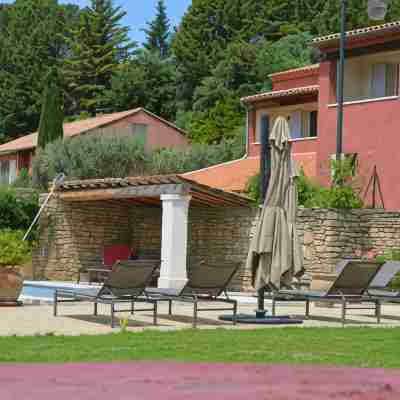 La Maison des Ocres Hotel Exterior