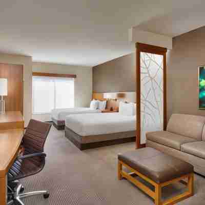 Hyatt Place Lansing East Rooms