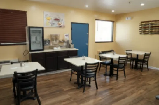 Baymont by Wyndham Manning Hotels in Clarendon County