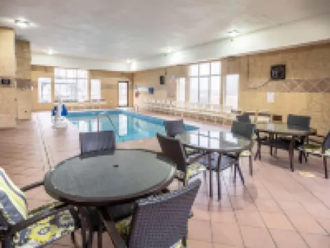 Super 8 by Wyndham Big Rapids Hotels in Mecosta County