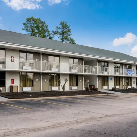 Motel 6 Lagrange, GA