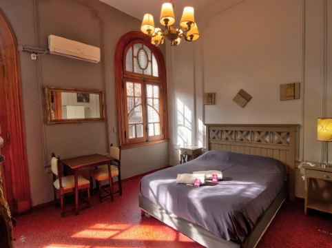 Play Hostel Arcos