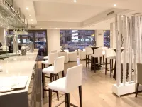 Uve Alcobendas - พร้อมอาหารเช้า