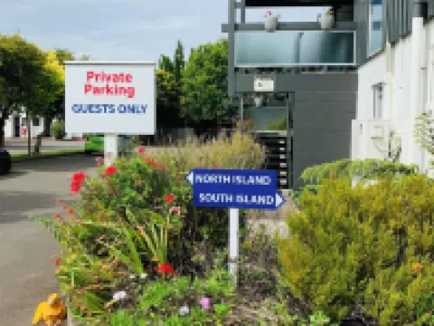 Alpha Motor Inn Hotels in Palmerston North