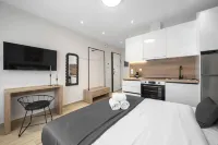 Terra Suites, Nilie Hospitality MGMT Hotels in Sikies