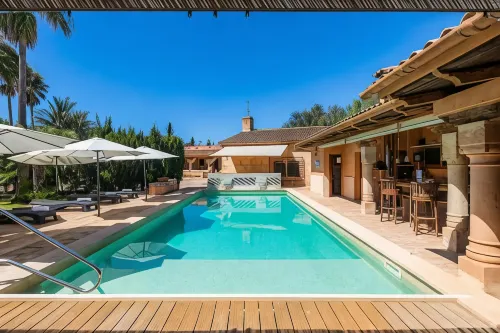 Es Revellar Art Resort - Adults Only فنادق في Cala Pi