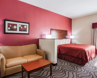 Quality Inn & Suites Altoona - des Moines Hotels in Altoona