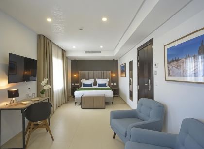Maia Hotel Suites